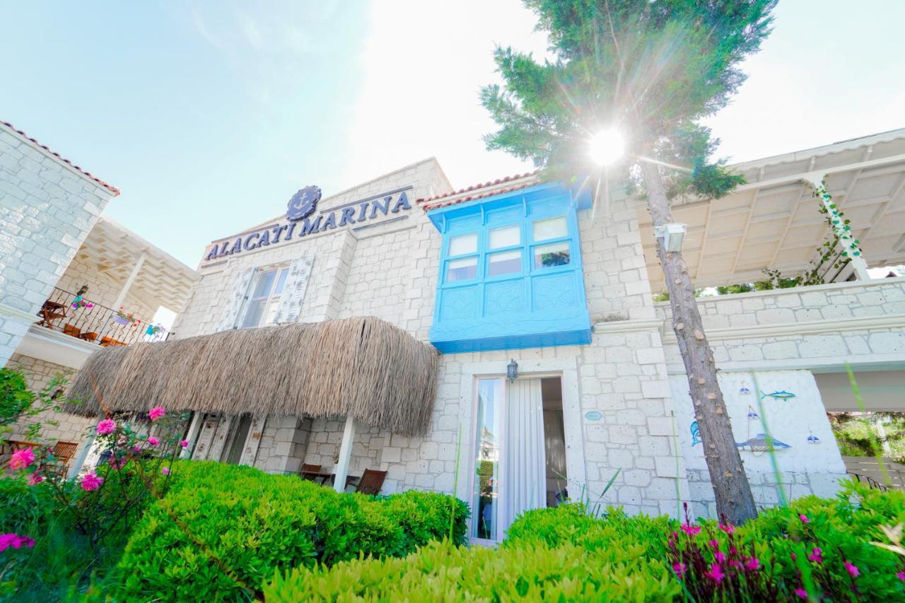 Alacati Marina Palace מראה חיצוני תמונה